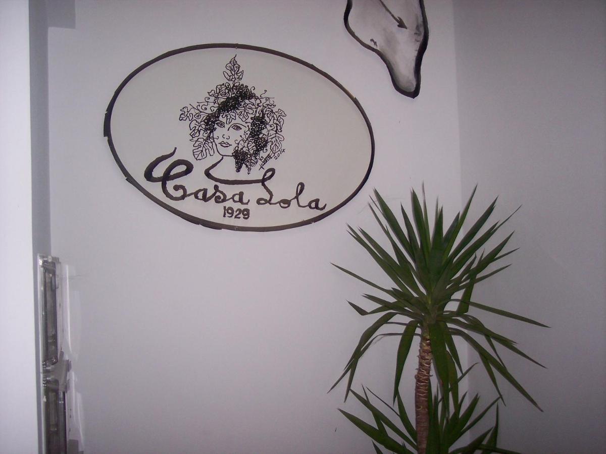 Casa Lola Hotel Ponteareas Bagian luar foto