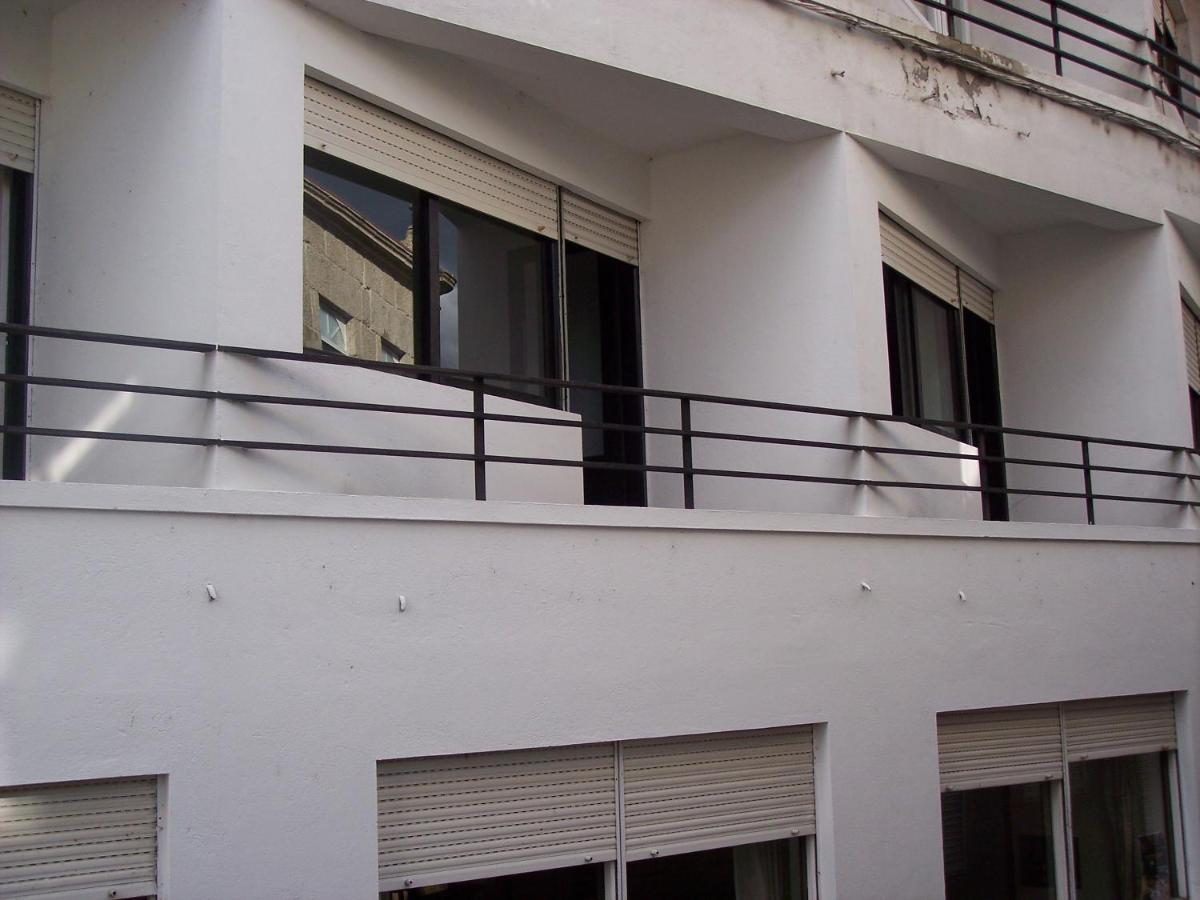 Casa Lola Hotel Ponteareas Bagian luar foto